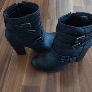 Black heeled booties
